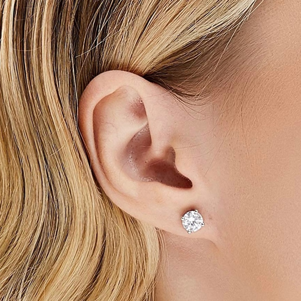 🆕FIFTH AND FINE 2 Carat Faceted Moissante Stud Earrings